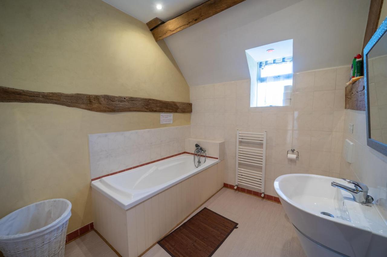 Maison La Touchardiere Barenton 외부 사진